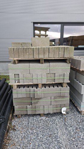 COECK - Bloc béton 39x09x19 CR benor (001/161) classe 12/1,9