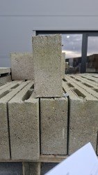 COECK - Bloc béton 39x09x19 CR benor (001/161) classe 12/1,9