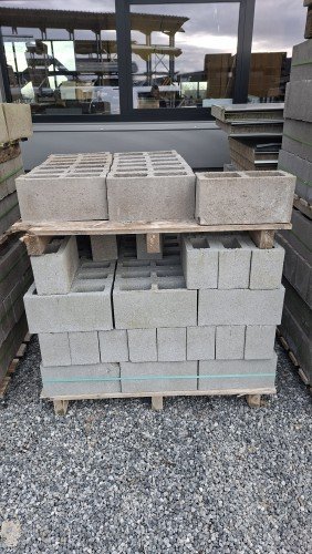 COECK - Bloc béton 39x14x19 CR benor (001/161) classe 8/1,6A