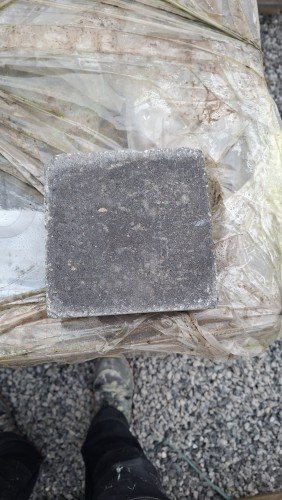 COECK - PAVE TAMBOURINE VIEUX GRIS 15X15X6